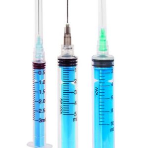 -طراحی و ساخته شده بر اساس استانداردهای بین المللی ISO594 , ISO7864 , ISO7886-1 و ISO6009 و استاندارد ملی ISIRI 770 -جدا نشدن سرسوزن از سرنگ در فرآیند تزریقسرنگ لوئرلاک آوا (لوورلاک) بدون درد luer-lock luer-lok luer-loc luerlock syringe -بدنه سرنگ تولید شده از پلی پروپیلن پزشکی (Medical grade P.P.) -سوزن دارای پوشش سیلیکونی جهت کاهش سوزش و درد تزریق -دارای سوزن از جنس استیل ضدزنگ پزشکی304 -بَرِل شفاف همراه با درجه های -سِتَرون شده با گاز اتیلن اکساید -تاریخ انقضا: 5 سال پس از تولید