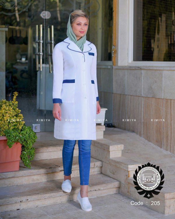 روپوش پزشکی زنانه مدل هدیه | خرجکار سرمه‌ای تیره، شیک و مناسب کلینیک